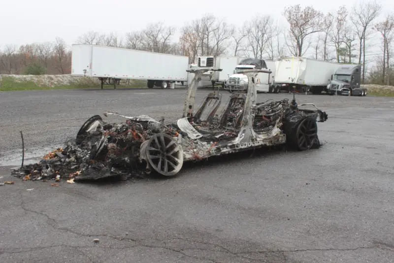 electrical vehicle towing recovery