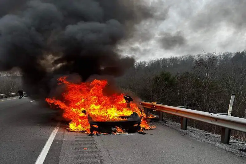 vehicle towing vehicle recovery