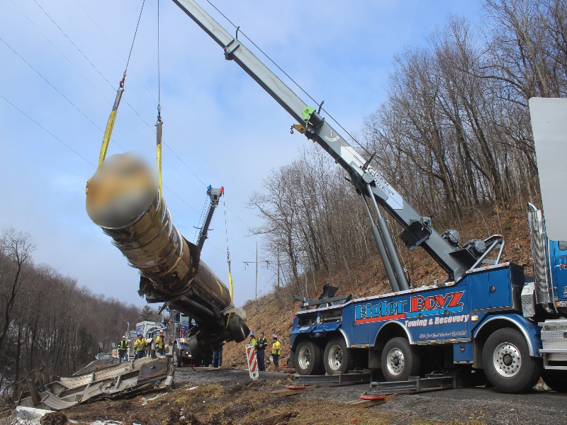 Route 322 heavy duty recovery