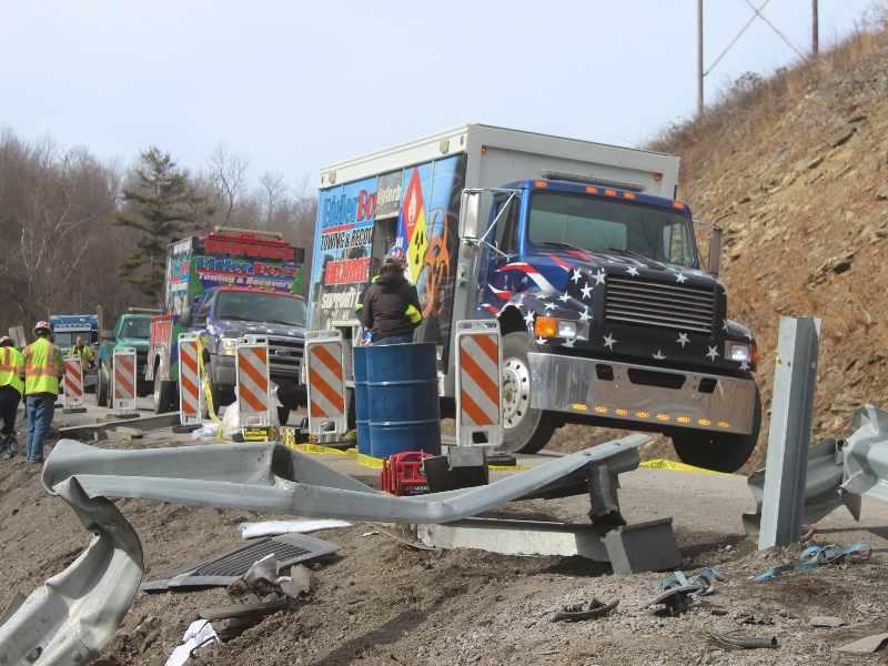 Route 322 tractor trailer recovery